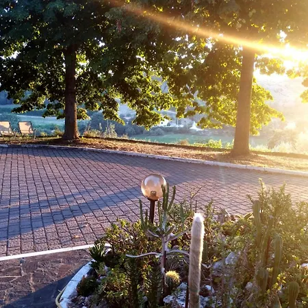 Il Mandorlo 3* Civitanova Alta