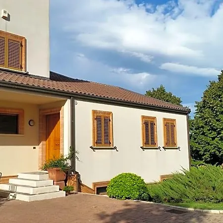 Il Mandorlo 3*